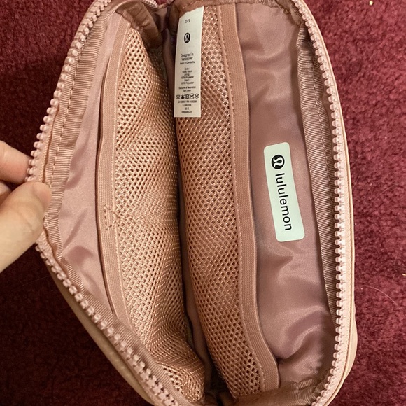 lululemon athletica Bags Nwt Lululemon Everywhere Belt Bag Pink